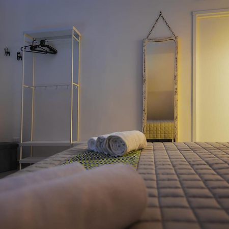 Essenza Suite Siracusa Con Jacuzzi Privata Syracuse Esterno foto