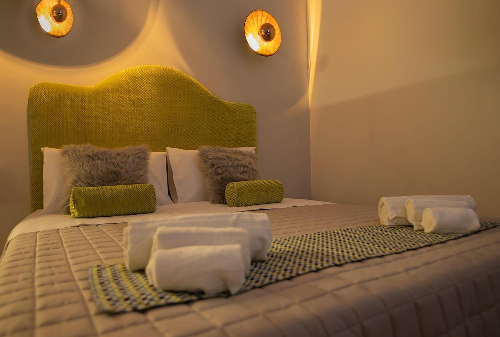 Essenza Suite Siracusa Con Jacuzzi Privata Syracuse Esterno foto